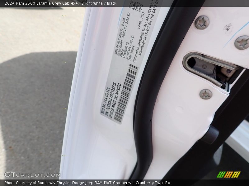 Bright White / Black 2024 Ram 3500 Laramie Crew Cab 4x4