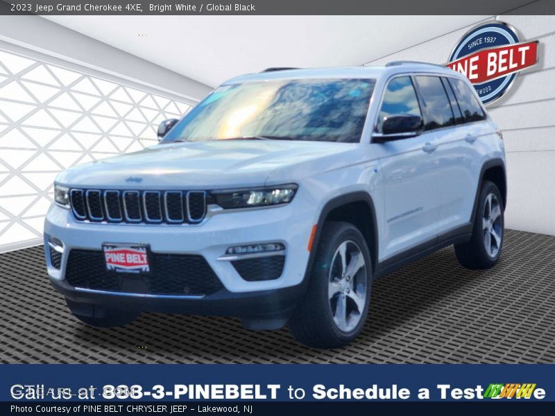 Bright White / Global Black 2023 Jeep Grand Cherokee 4XE