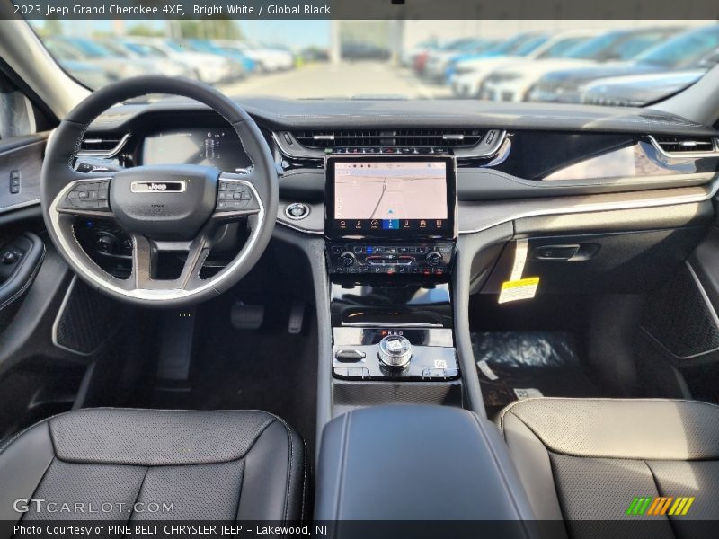 Dashboard of 2023 Grand Cherokee 4XE