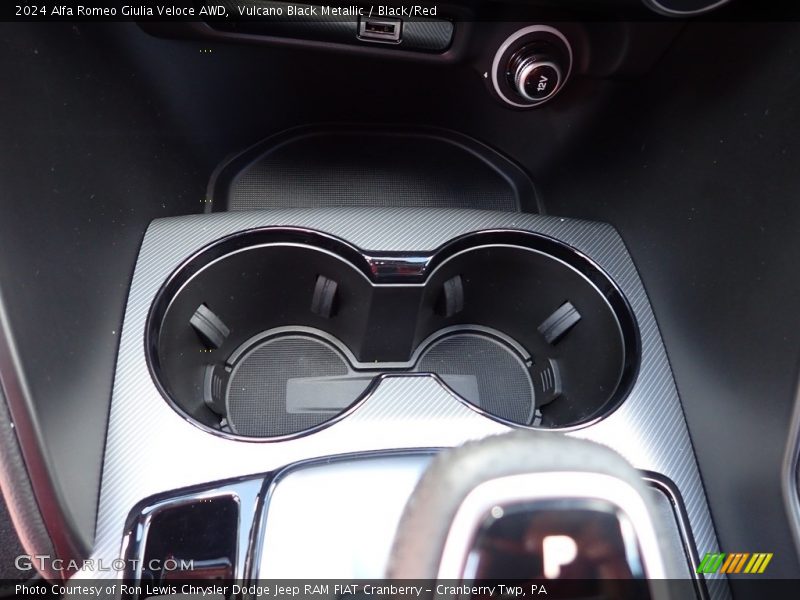 Vulcano Black Metallic / Black/Red 2024 Alfa Romeo Giulia Veloce AWD