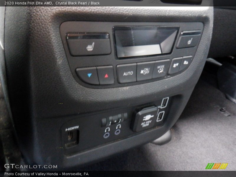 Controls of 2020 Pilot Elite AWD