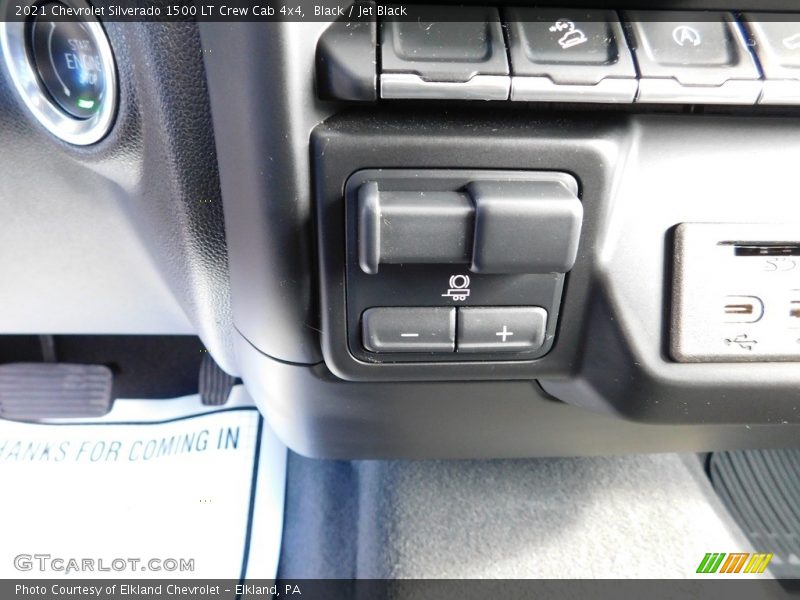Controls of 2021 Silverado 1500 LT Crew Cab 4x4