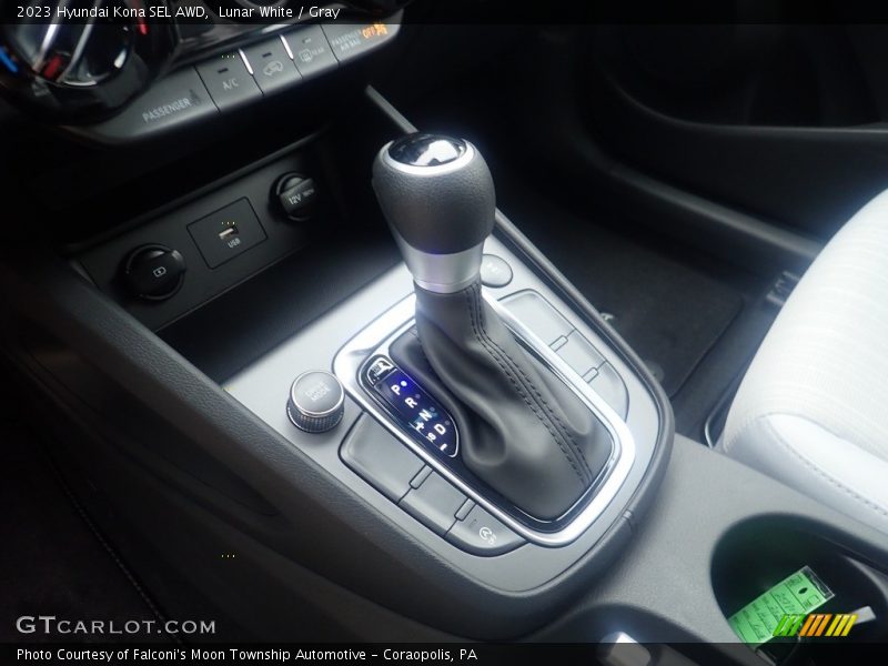 Lunar White / Gray 2023 Hyundai Kona SEL AWD