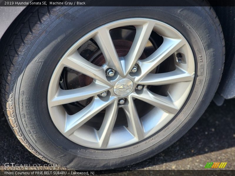 Machine Gray / Black 2019 Hyundai Sonata SE