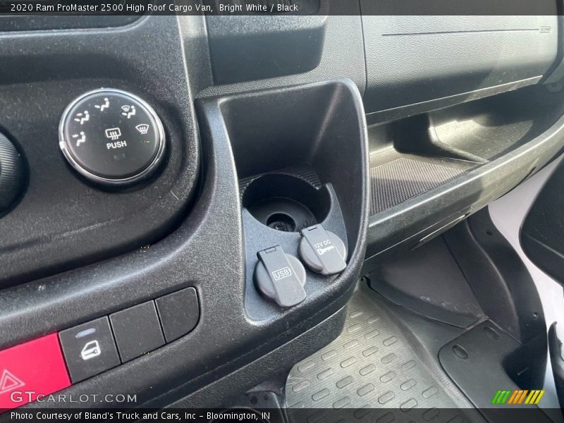 Bright White / Black 2020 Ram ProMaster 2500 High Roof Cargo Van