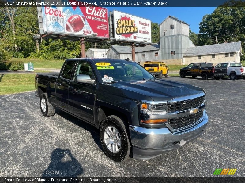 Graphite Metallic / Dark Ash/Jet Black 2017 Chevrolet Silverado 1500 LT Double Cab 4x4