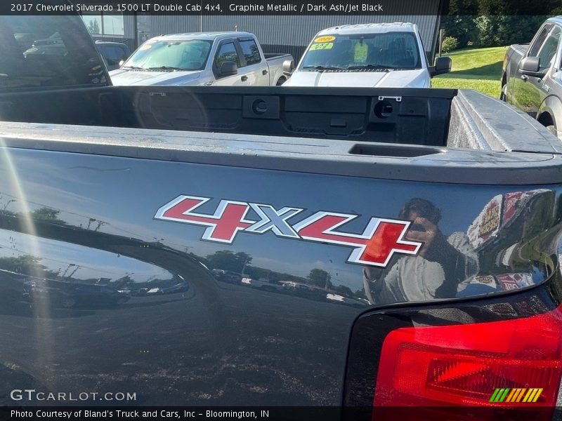 Graphite Metallic / Dark Ash/Jet Black 2017 Chevrolet Silverado 1500 LT Double Cab 4x4