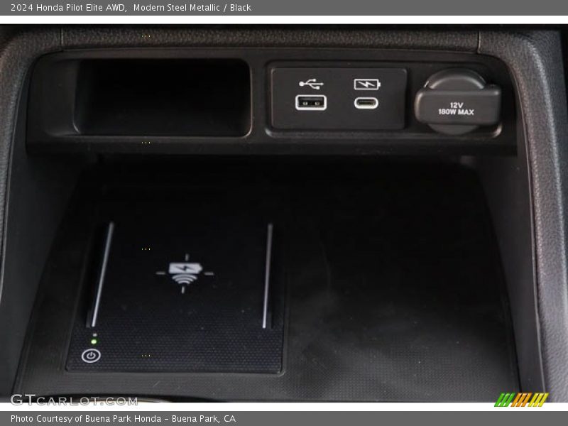 Modern Steel Metallic / Black 2024 Honda Pilot Elite AWD