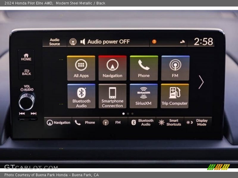 Controls of 2024 Pilot Elite AWD