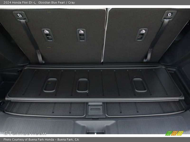  2024 Pilot EX-L Trunk