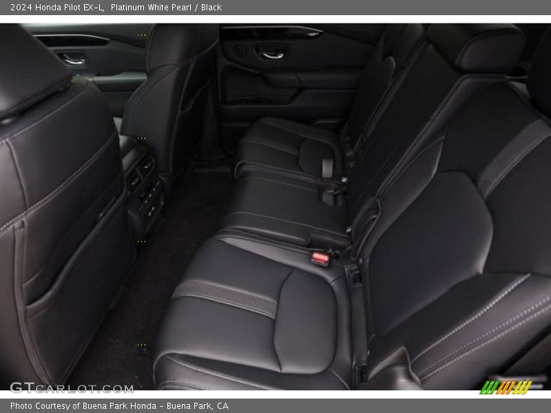 Platinum White Pearl / Black 2024 Honda Pilot EX-L