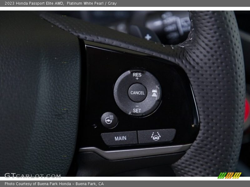  2023 Passport Elite AWD Steering Wheel