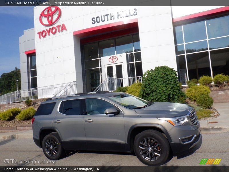 Pepperdust Metallic / Jet Black 2019 GMC Acadia SLT AWD