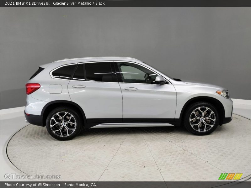 Glacier Silver Metallic / Black 2021 BMW X1 sDrive28i