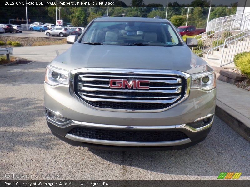 Pepperdust Metallic / Jet Black 2019 GMC Acadia SLT AWD
