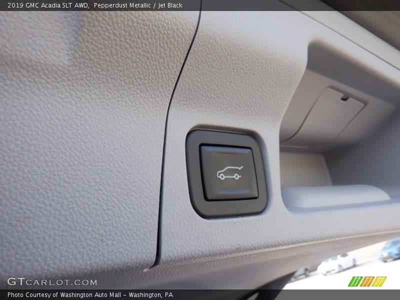 Pepperdust Metallic / Jet Black 2019 GMC Acadia SLT AWD