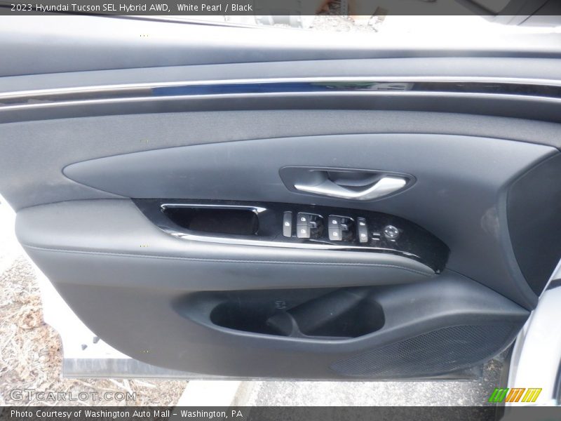 Door Panel of 2023 Tucson SEL Hybrid AWD