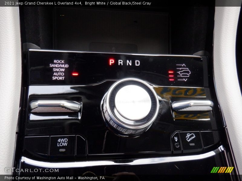  2021 Grand Cherokee L Overland 4x4 8 Speed Automatic Shifter