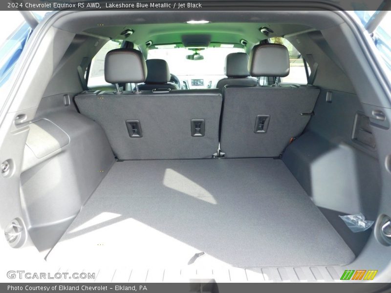  2024 Equinox RS AWD Trunk