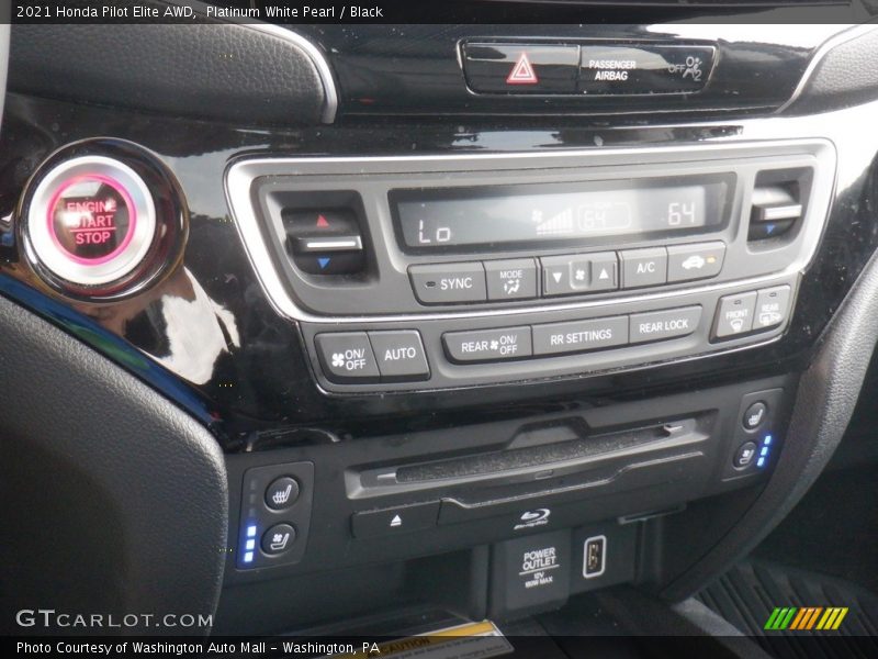 Platinum White Pearl / Black 2021 Honda Pilot Elite AWD