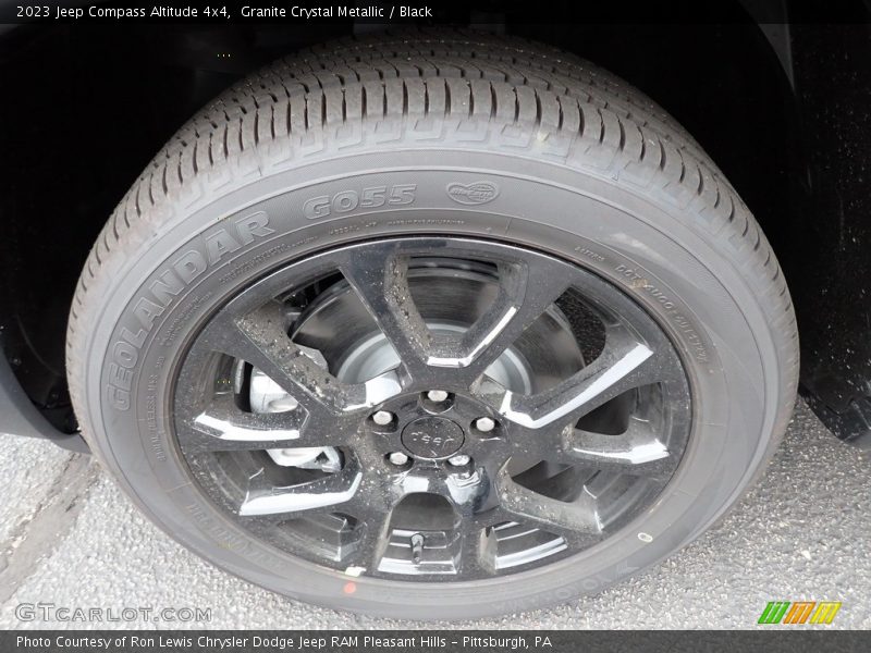 Granite Crystal Metallic / Black 2023 Jeep Compass Altitude 4x4