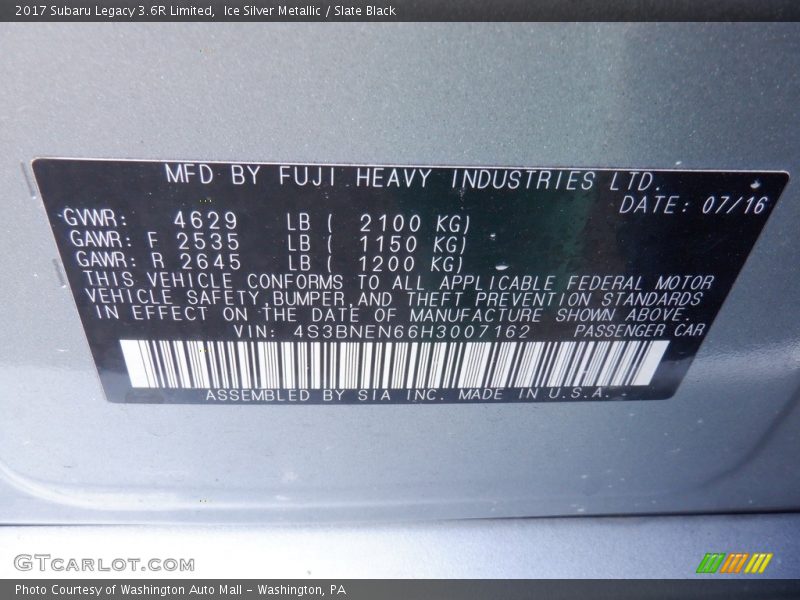 Ice Silver Metallic / Slate Black 2017 Subaru Legacy 3.6R Limited