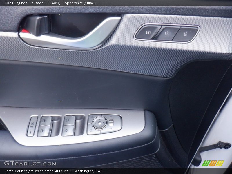 Door Panel of 2021 Palisade SEL AWD