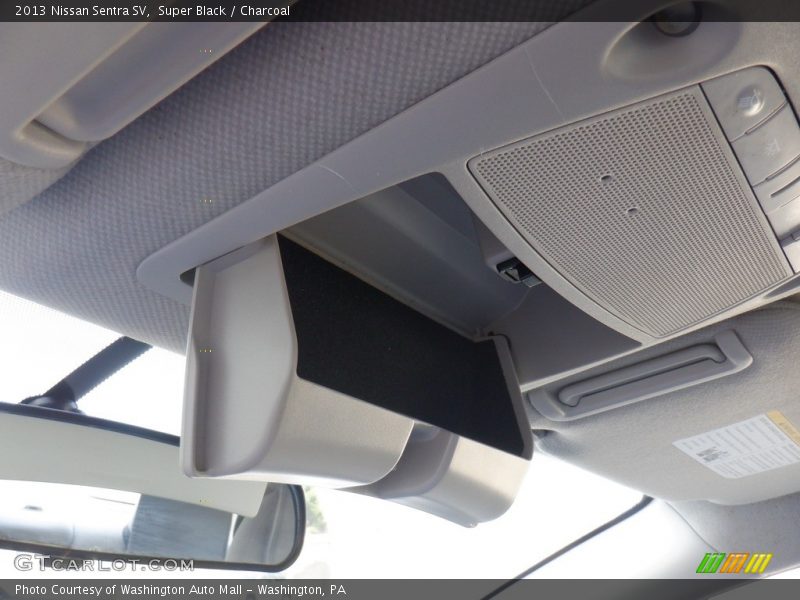Super Black / Charcoal 2013 Nissan Sentra SV