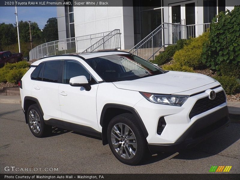 Front 3/4 View of 2020 RAV4 XLE Premium AWD