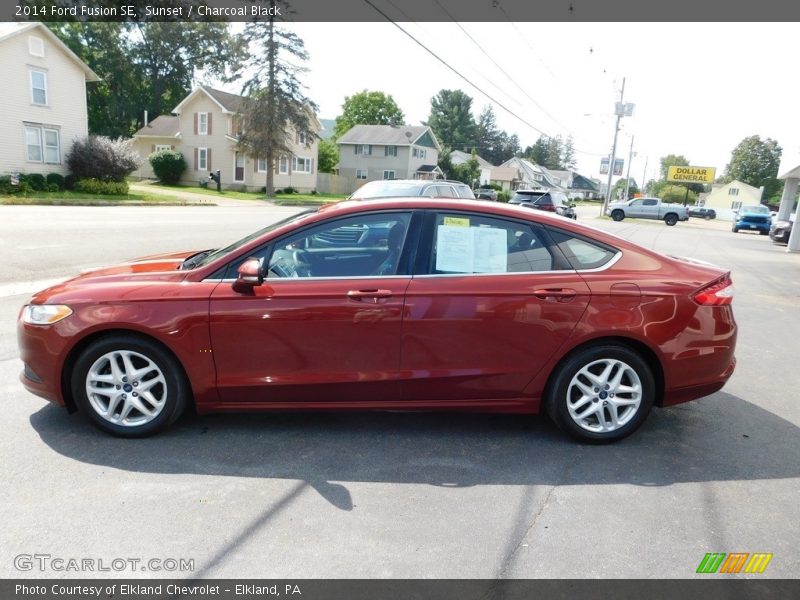 Sunset / Charcoal Black 2014 Ford Fusion SE