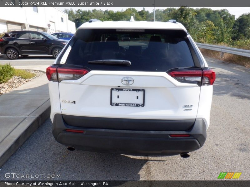 Super White / Black 2020 Toyota RAV4 XLE Premium AWD
