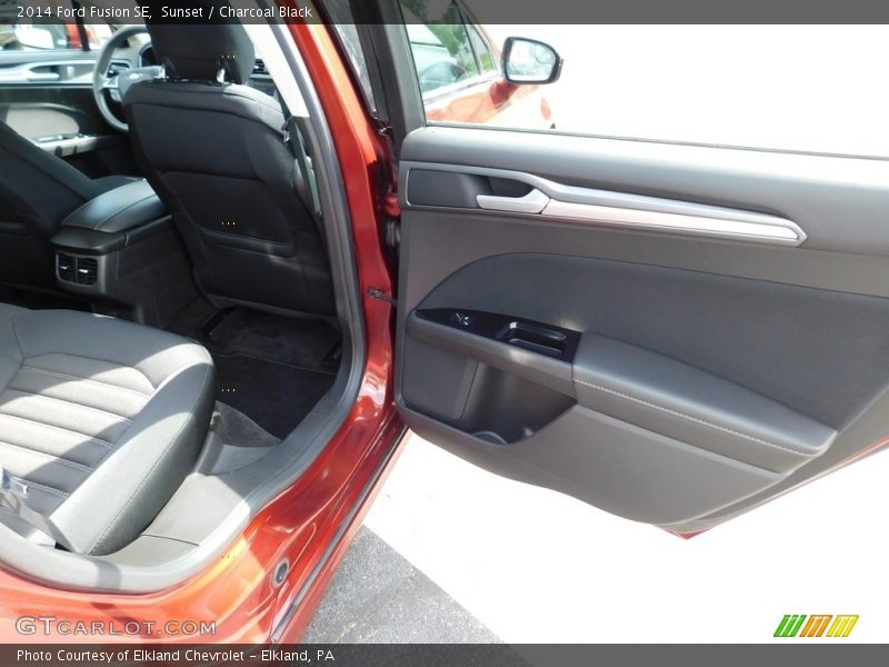 Sunset / Charcoal Black 2014 Ford Fusion SE