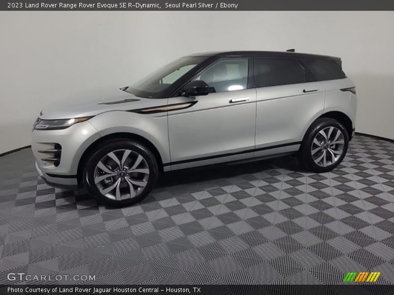  2023 Range Rover Evoque SE R-Dynamic Seoul Pearl Silver
