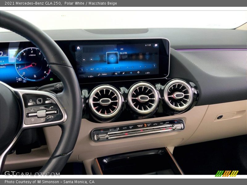 Polar White / Macchiato Beige 2021 Mercedes-Benz GLA 250