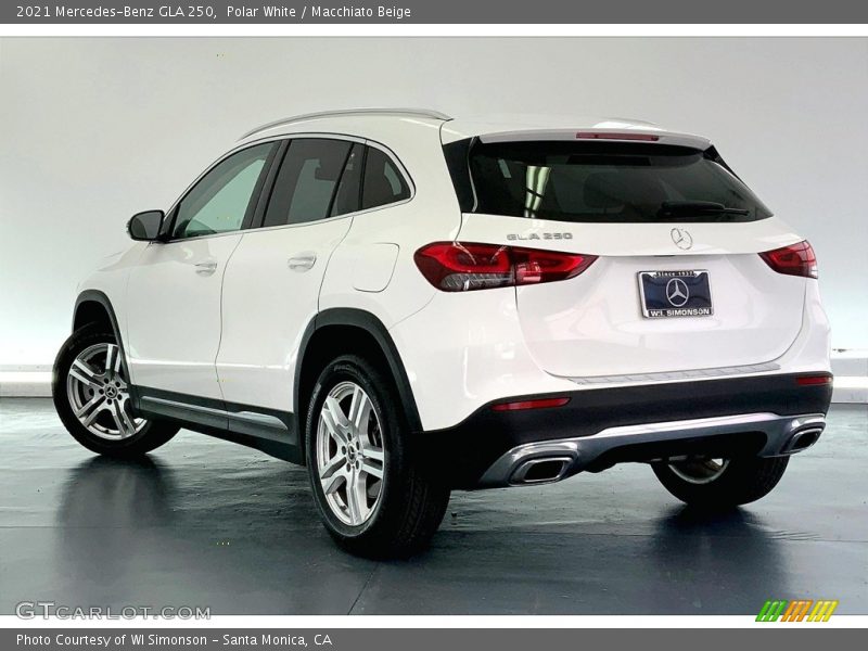 Polar White / Macchiato Beige 2021 Mercedes-Benz GLA 250