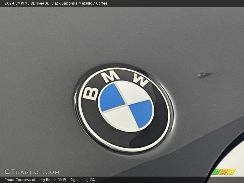 Black Sapphire Metallic / Coffee 2024 BMW X5 sDrive40i