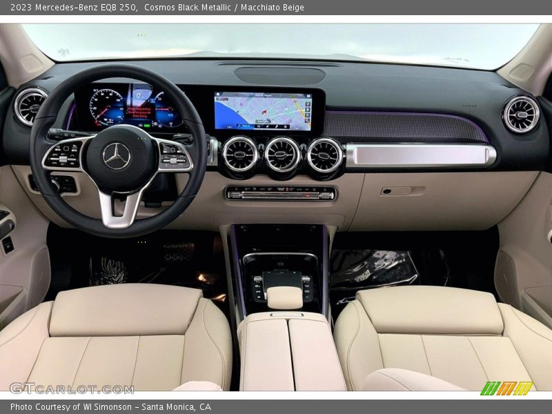 Cosmos Black Metallic / Macchiato Beige 2023 Mercedes-Benz EQB 250