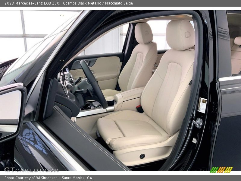 Cosmos Black Metallic / Macchiato Beige 2023 Mercedes-Benz EQB 250
