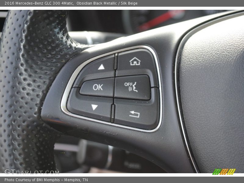 Obsidian Black Metallic / Silk Beige 2016 Mercedes-Benz GLC 300 4Matic