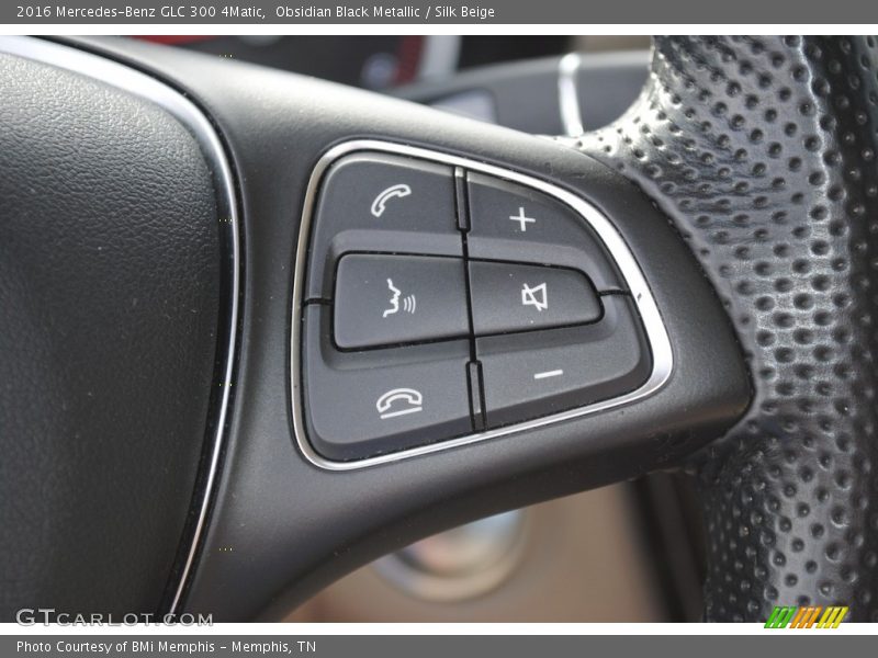 Obsidian Black Metallic / Silk Beige 2016 Mercedes-Benz GLC 300 4Matic