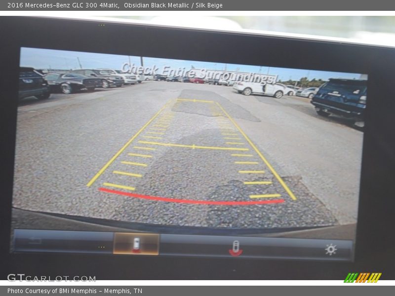 Obsidian Black Metallic / Silk Beige 2016 Mercedes-Benz GLC 300 4Matic