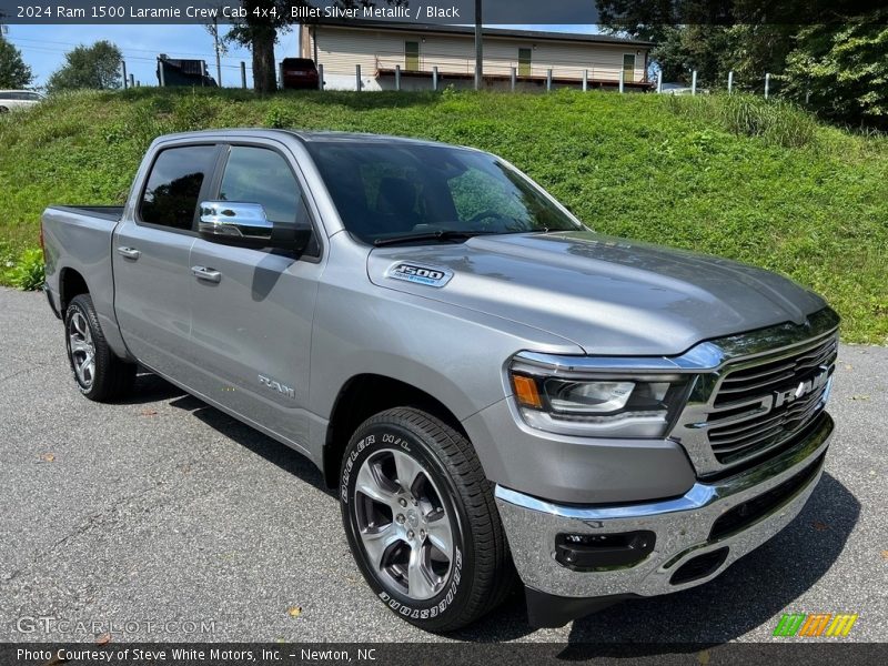 Front 3/4 View of 2024 1500 Laramie Crew Cab 4x4