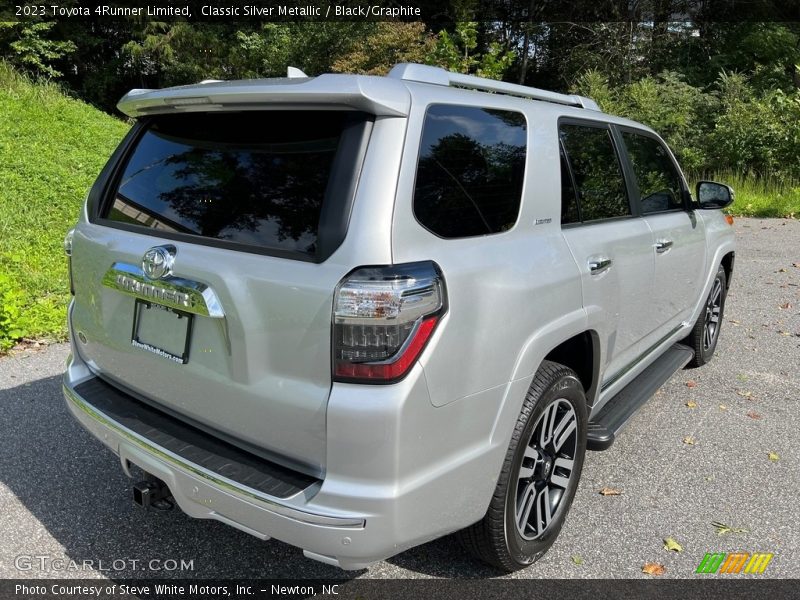 Classic Silver Metallic / Black/Graphite 2023 Toyota 4Runner Limited