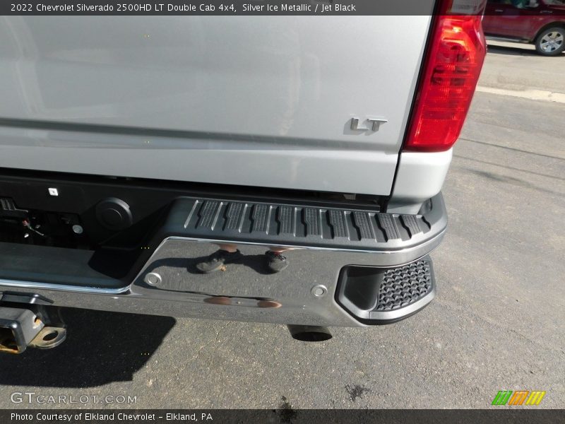 Silver Ice Metallic / Jet Black 2022 Chevrolet Silverado 2500HD LT Double Cab 4x4