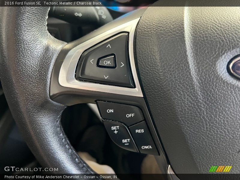 2016 Fusion SE Steering Wheel