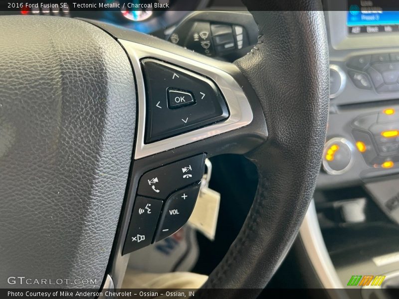 2016 Fusion SE Steering Wheel