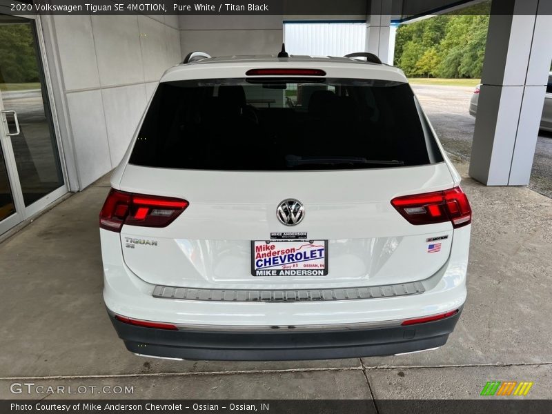 Pure White / Titan Black 2020 Volkswagen Tiguan SE 4MOTION