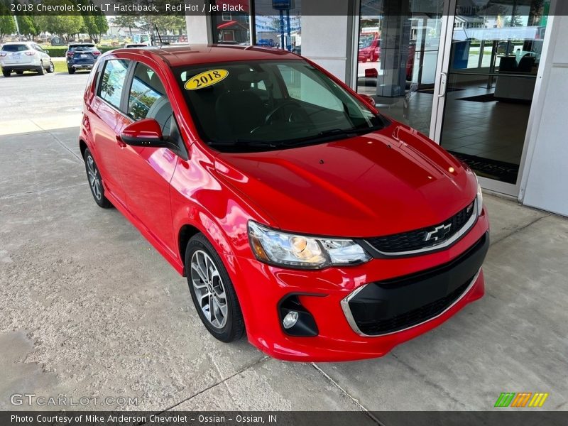 Front 3/4 View of 2018 Sonic LT Hatchback