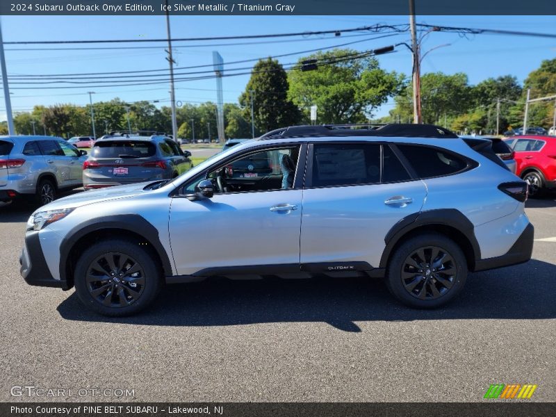 Ice Silver Metallic / Titanium Gray 2024 Subaru Outback Onyx Edition