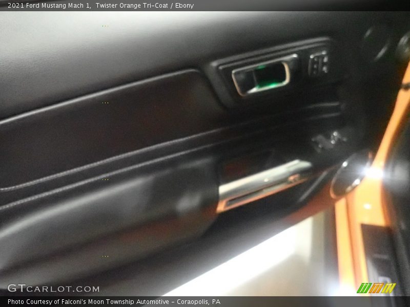 Twister Orange Tri-Coat / Ebony 2021 Ford Mustang Mach 1